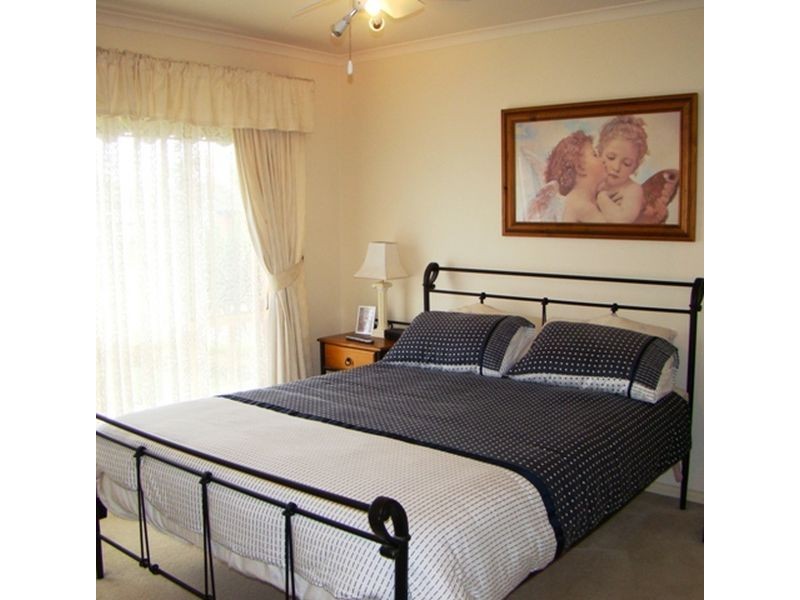 21 Nicholas Avenue, Salisbury Heights SA 5109