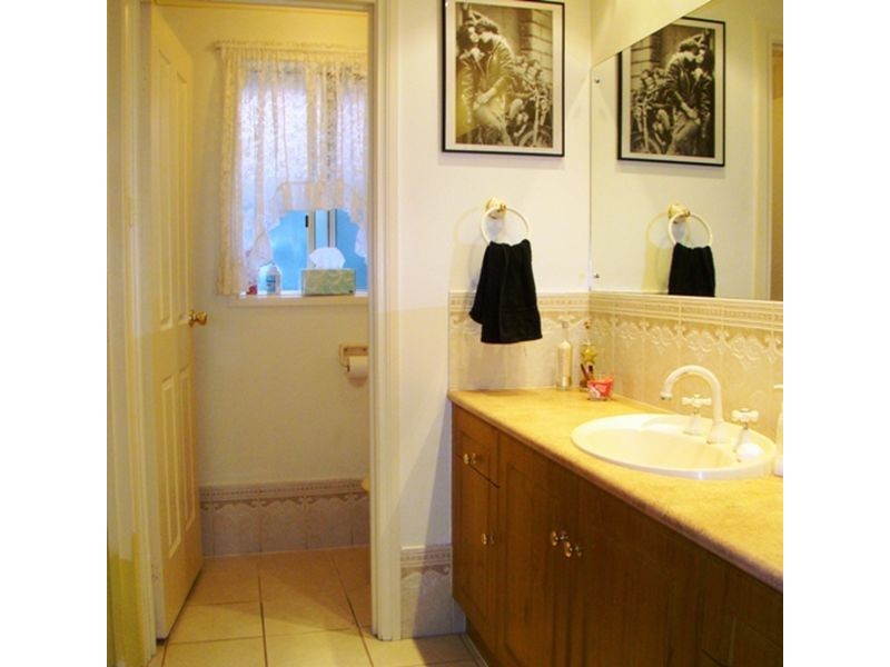 21 Nicholas Avenue, Salisbury Heights SA 5109