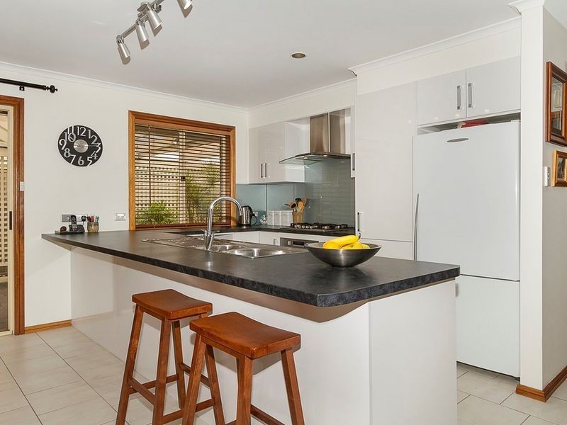 15 Greys Court, Oakden SA 5086