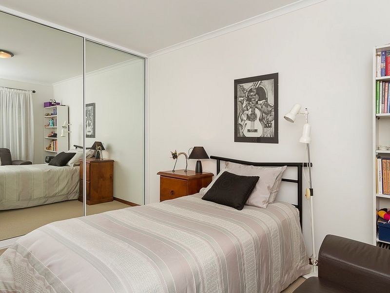 15 Greys Court, Oakden SA 5086