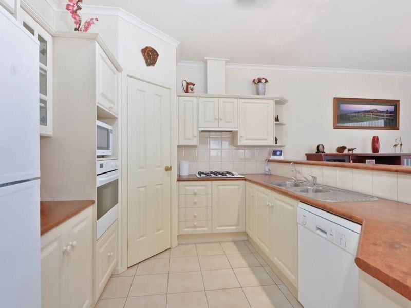 9 Rokewood Circuit, Golden Grove SA 5125