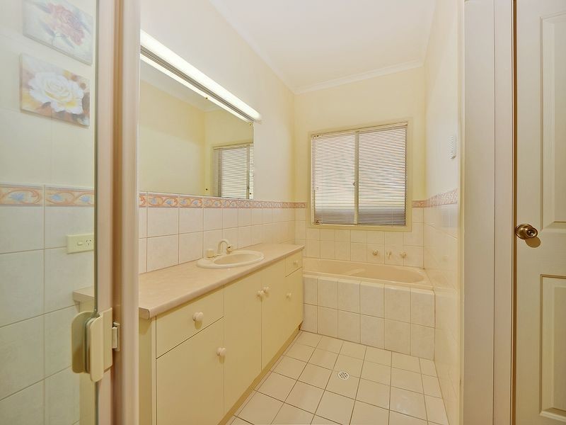 9 Rokewood Circuit, Golden Grove SA 5125