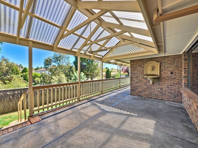 16 Jean Court, Golden Grove SA 5125