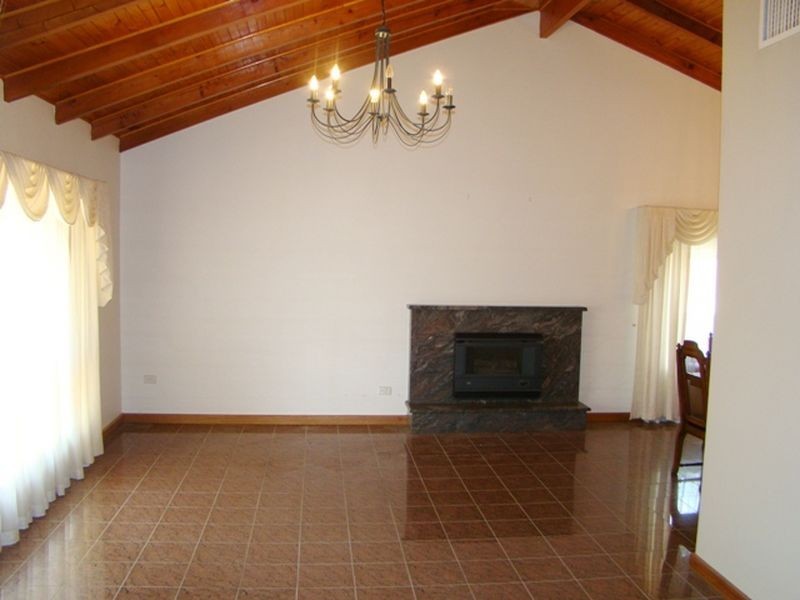 13 Cadiz Court, Gulfview Heights SA 5096