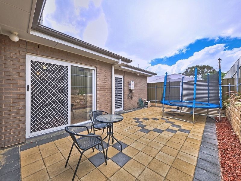 2/63 Dewer Ave, Ridgehaven SA 5097