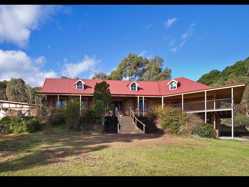 77 Redden Drive, Cudlee Creek SA 5232