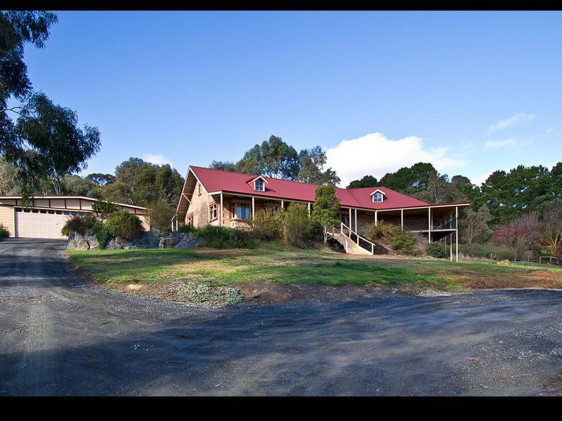 77 Redden Drive, Cudlee Creek SA 5232