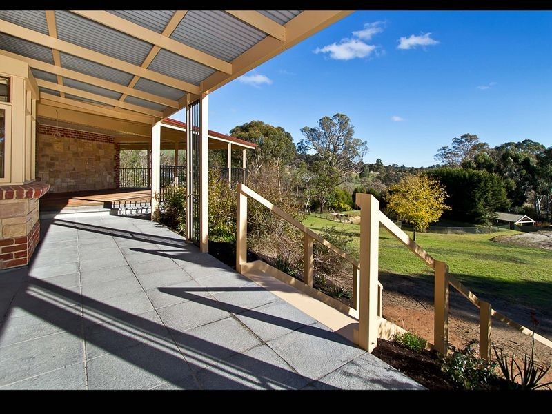 77 Redden Drive, Cudlee Creek SA 5232