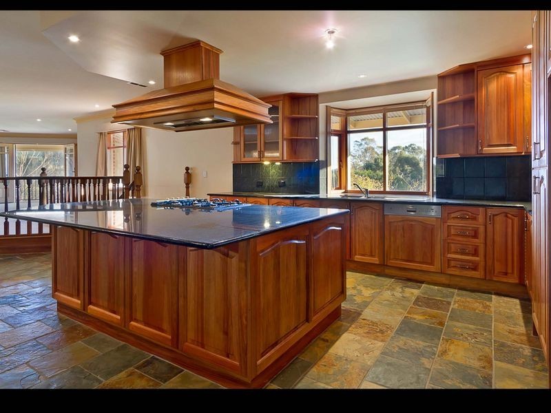 77 Redden Drive, Cudlee Creek SA 5232