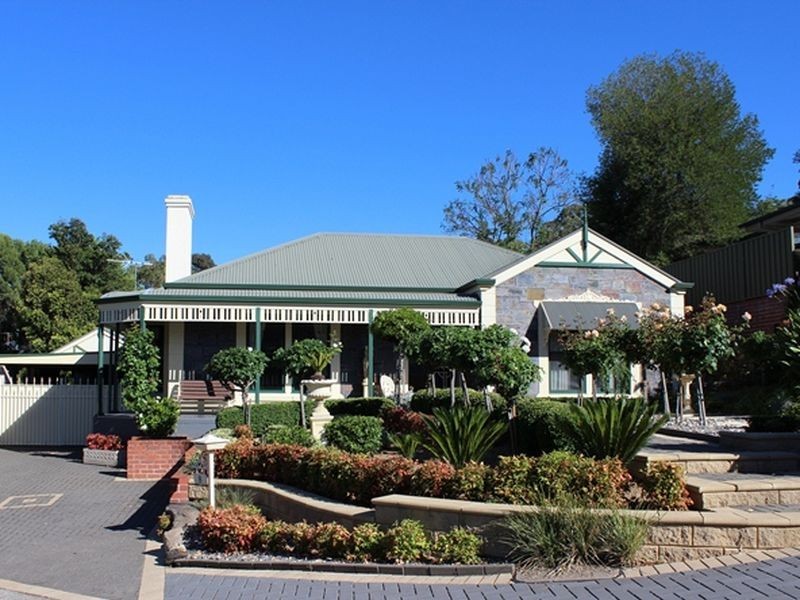 8 Garden Court, Highbury SA 5089