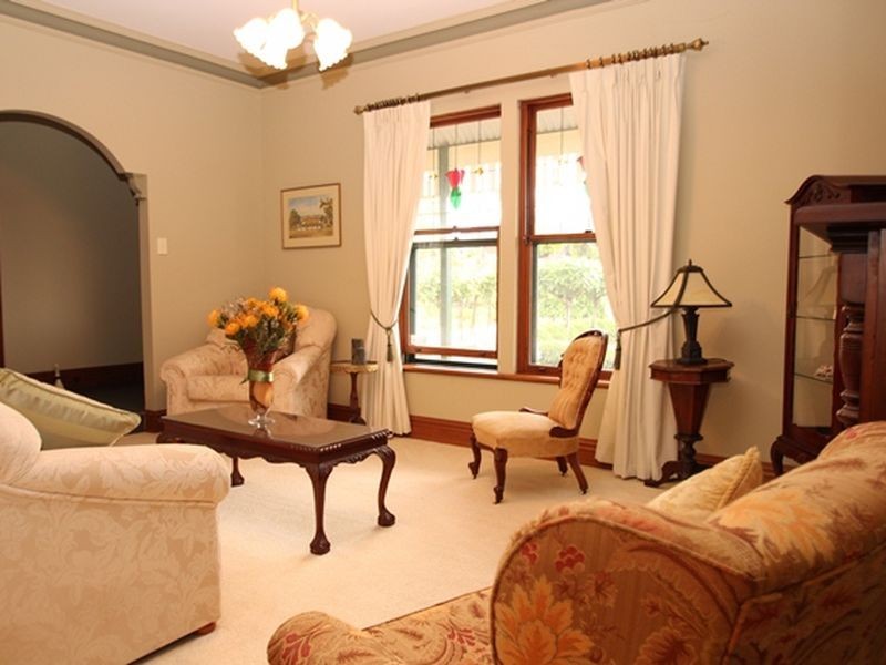 8 Garden Court, Highbury SA 5089