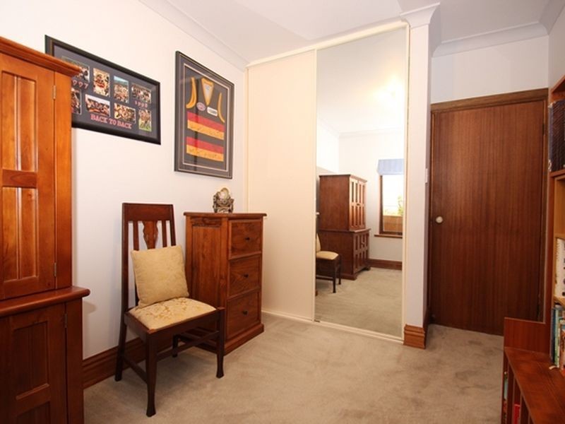 8 Garden Court, Highbury SA 5089