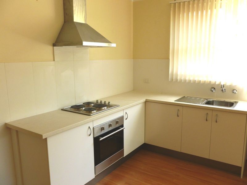 6 Glenere Drive, Modbury SA 5092