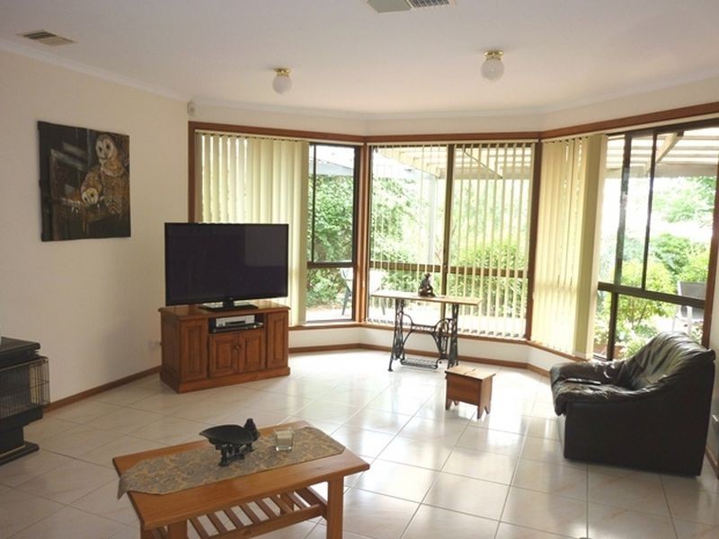 17 Verdant Court, Wynn Vale SA 5127