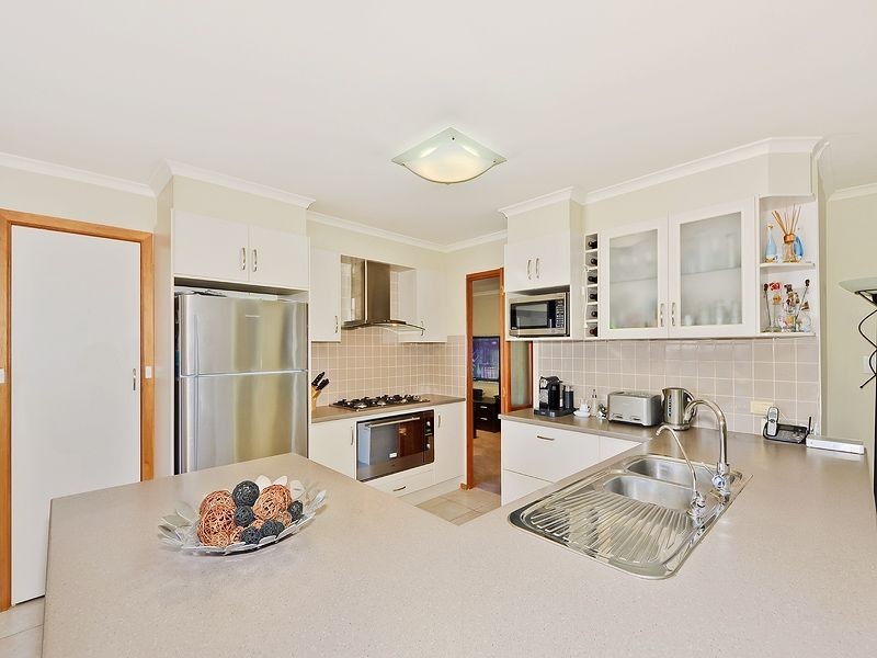 27 Saint Clair Parade, Greenwith SA 5125