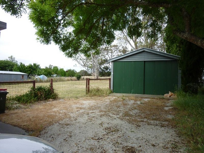 9 Tungkillo Road, Mount Pleasant SA 5235