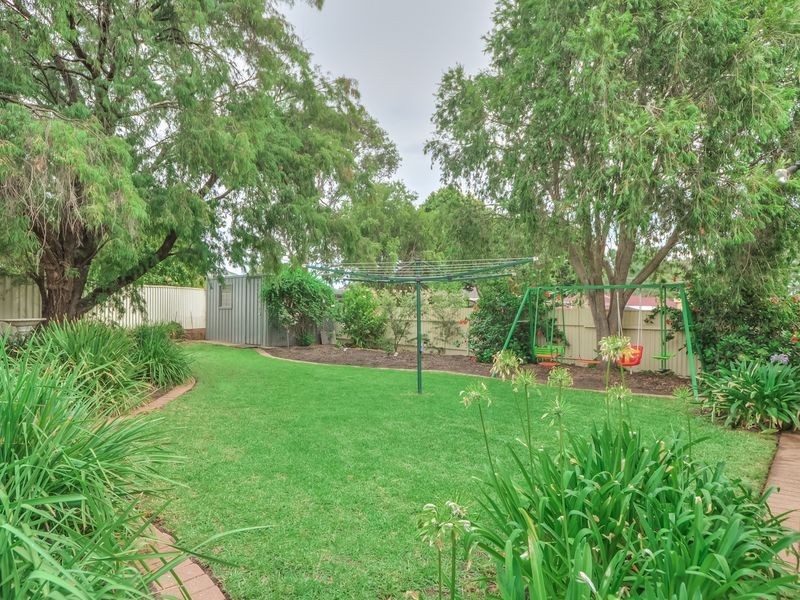 235 Lyons Road, Dernancourt SA 5075