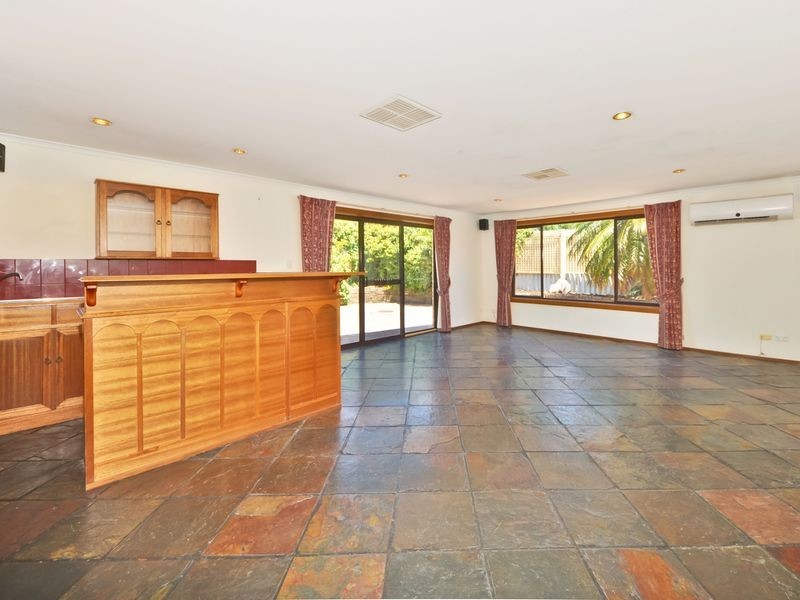 2 Munro Court, Salisbury Heights SA 5109