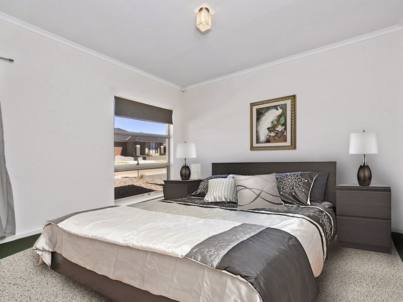 29 The Avenue, Blakeview SA 5114