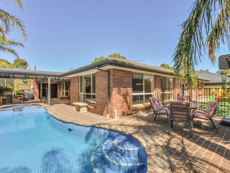 17 Heath Court, Gulfview Heights SA 5096