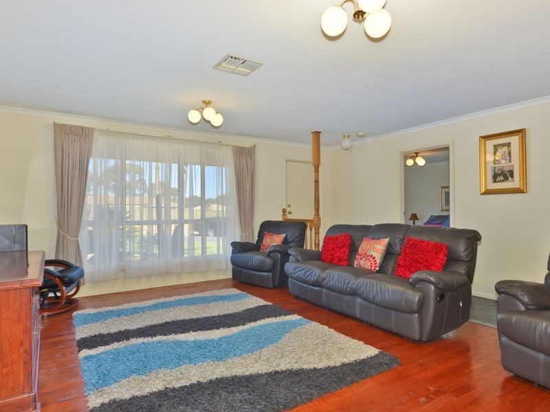 17 Heath Court, Gulfview Heights SA 5096