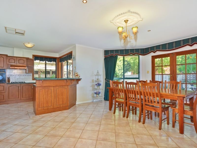 13 Rotz Court, Golden Grove SA 5125