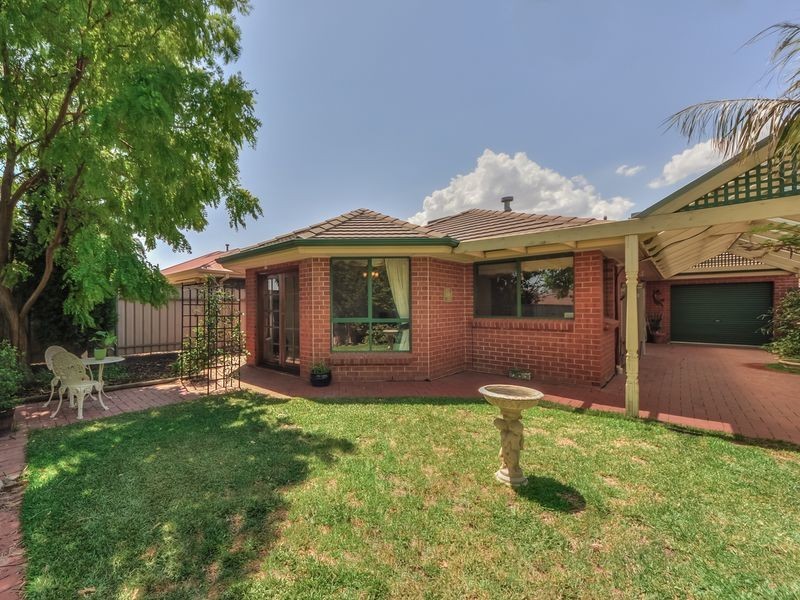 13 Rotz Court, Golden Grove SA 5125