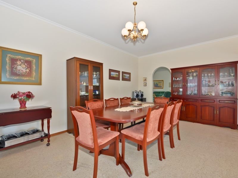 36 Gaylard Crescent, Redwood Park SA 5097