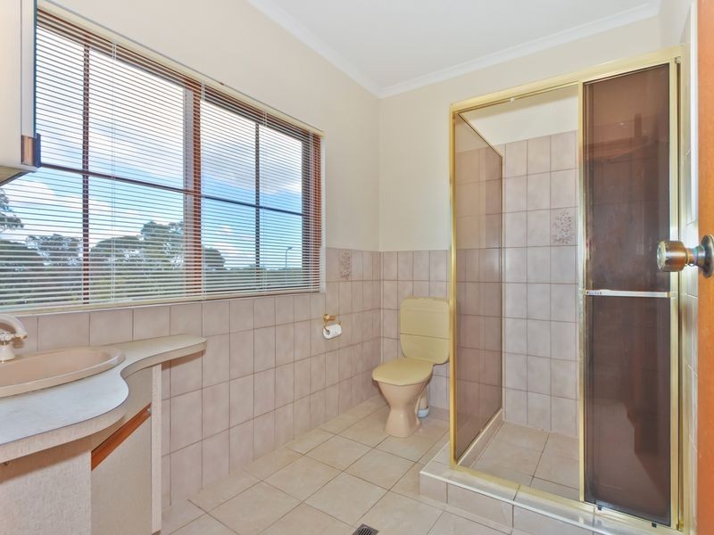 36 Gaylard Crescent, Redwood Park SA 5097