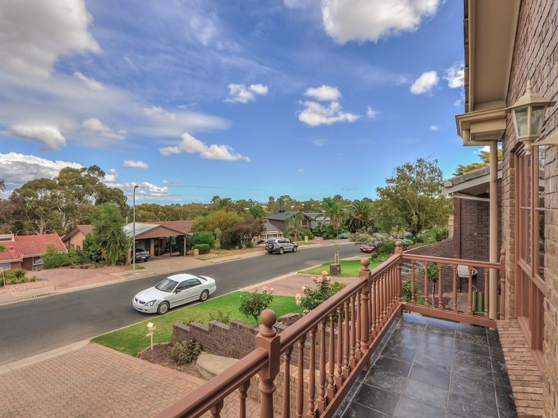 36 Gaylard Crescent, Redwood Park SA 5097