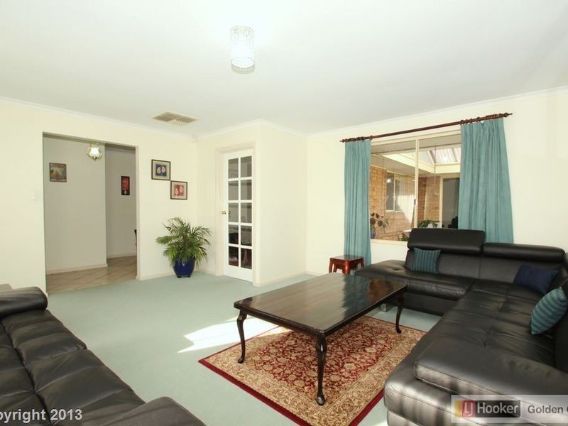 7 Jean Court, Golden Grove SA 5125