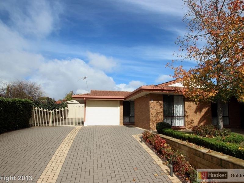 11 Mona Court, Modbury Heights SA 5092