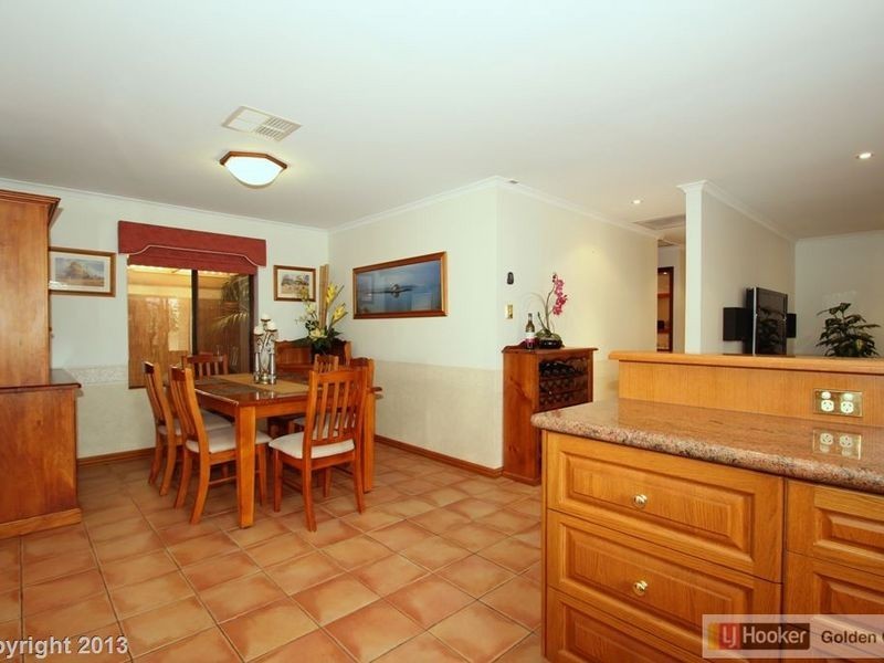 11 Mona Court, Modbury Heights SA 5092