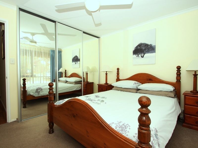 10 Guildford Close, Salisbury Heights SA 5109