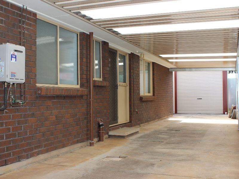 10 Guildford Close, Salisbury Heights SA 5109