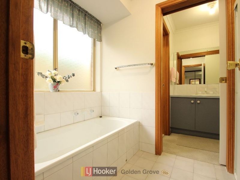 13 Underwood Close, Golden Grove SA 5125