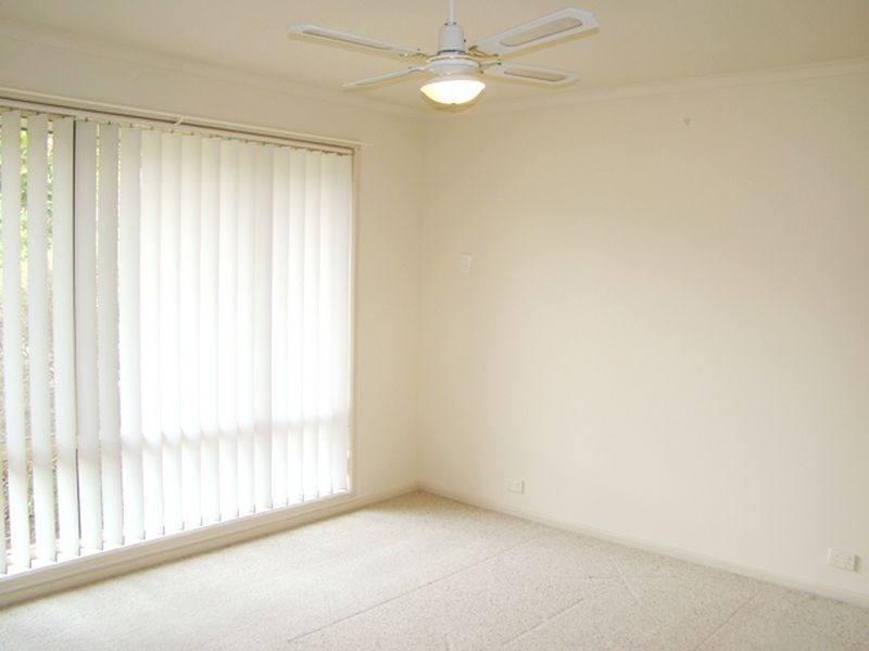 8 Holmeswood Court, Para Hills West SA 5096