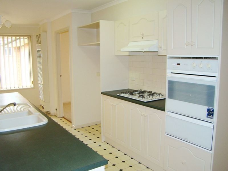 8 Holmeswood Court, Para Hills West SA 5096