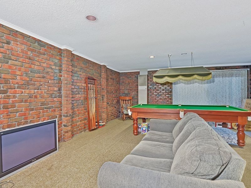 11 Seville Ave, Gulfview Heights SA 5096