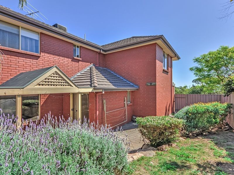 8 Greencrest Circuit, Golden Grove SA 5125