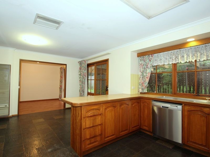 54 Sarnia Farm Road, St Agnes SA 5097