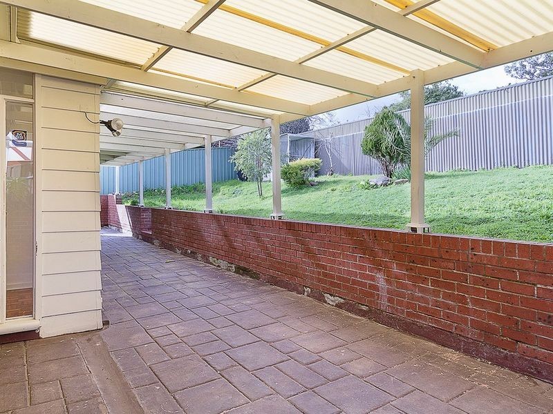 62 Down Drive, Valley View SA 5093