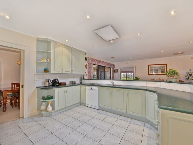 5 Hume Court, Golden Grove SA 5125