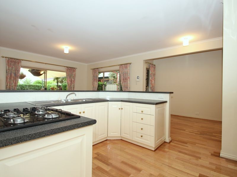 4 Cann Close, Felixstow SA 5070