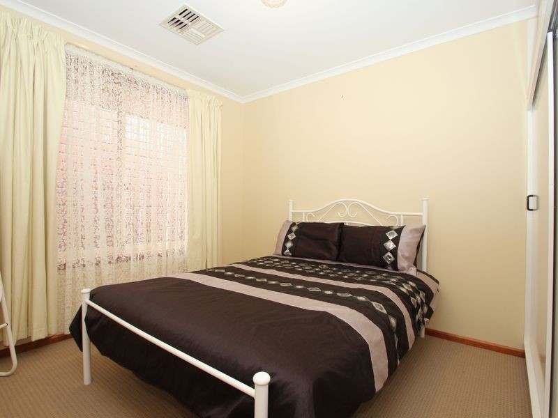 5 Sutherland Place, Golden Grove SA 5125