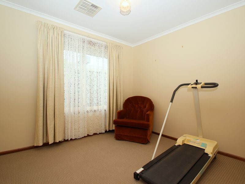 5 Sutherland Place, Golden Grove SA 5125