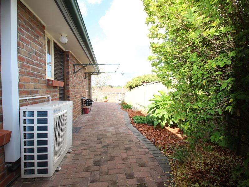 5 Sutherland Place, Golden Grove SA 5125