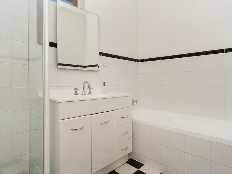 29 Filmer Ave, Para Hills SA 5096