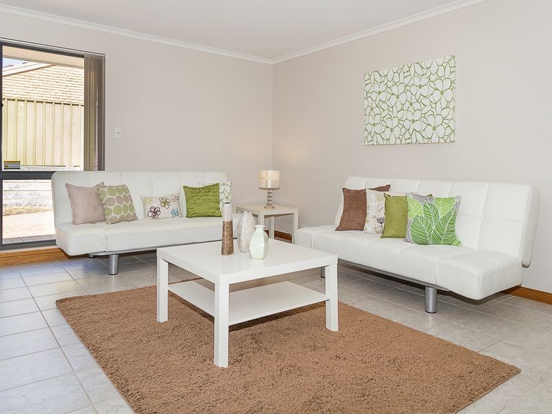 1 Neuville Court, Wynn Vale SA 5127