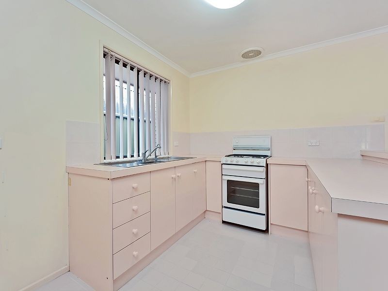 7 Arlington Close, Salisbury Heights SA 5109